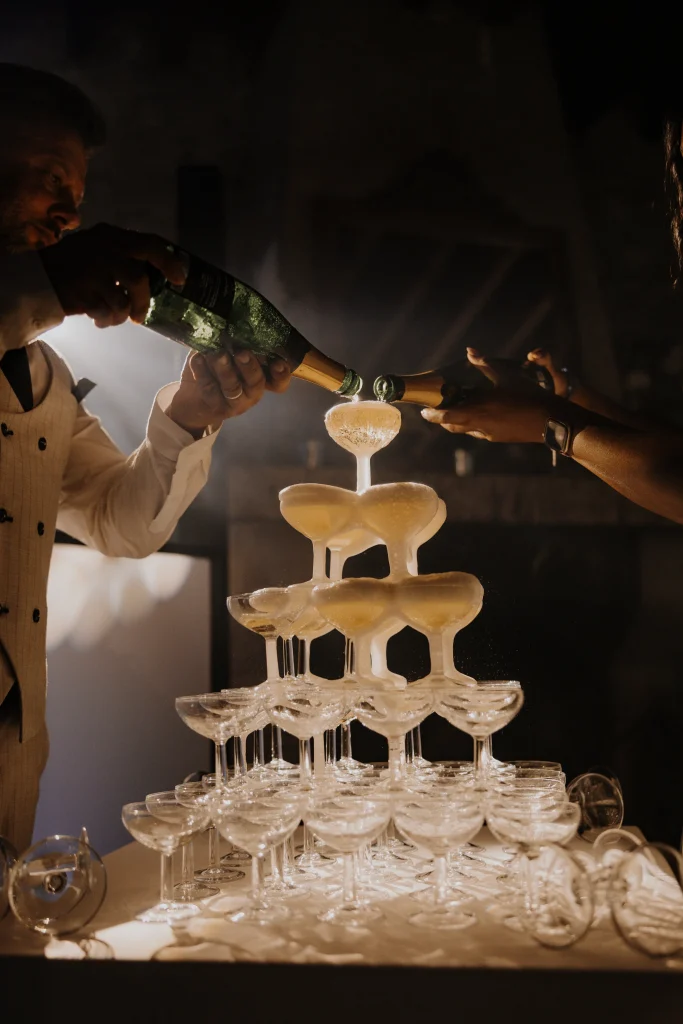 Eclairage de fontaine à champagne soirée de mariage 
